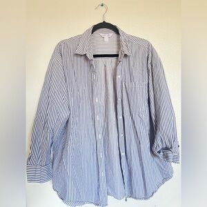 Old Navy the Boyfriend Shirt Blue and White Striped Button Down Shirt